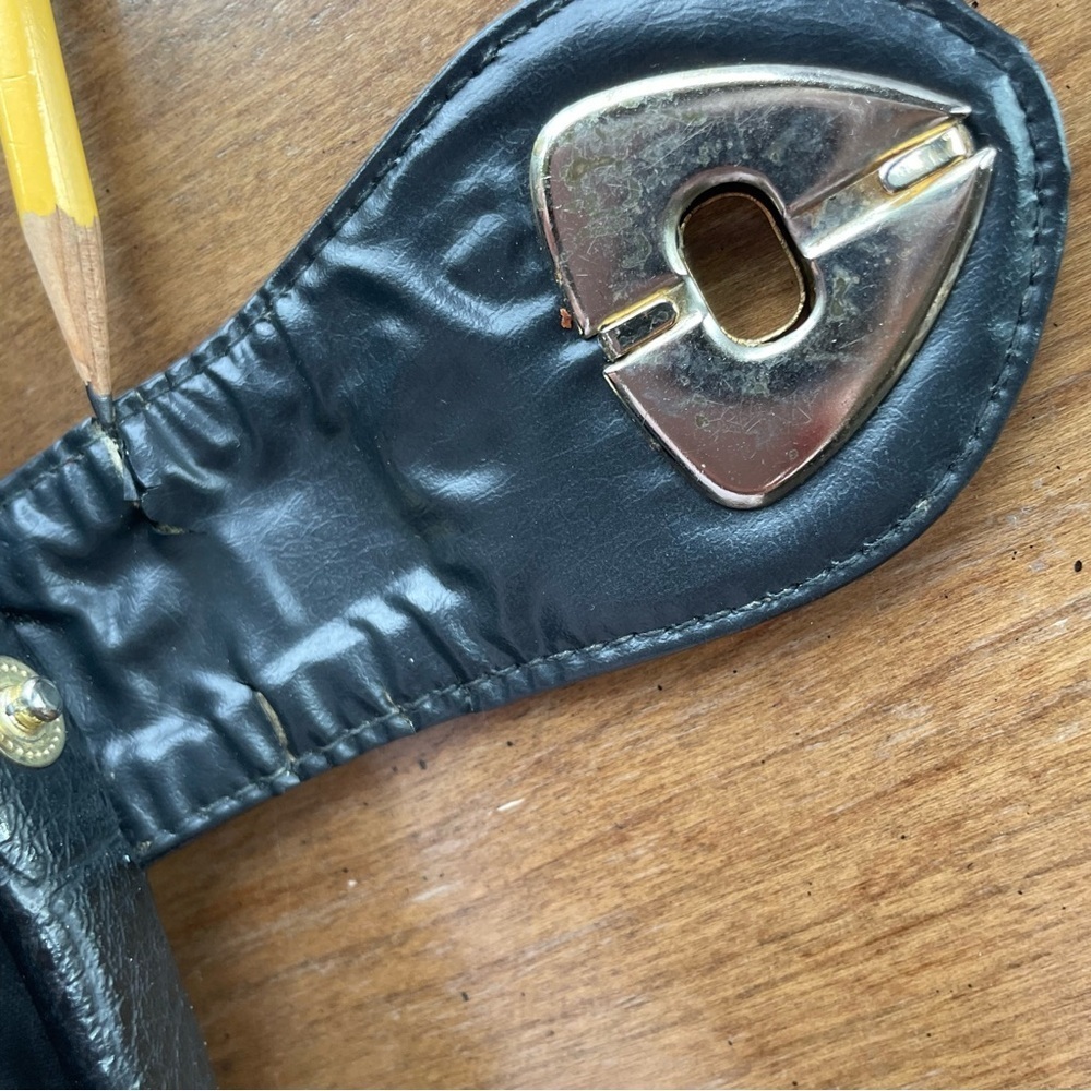 Vintage Black Leather Satchel with Gold Heart Turn-Lock - Picture 12 of 16